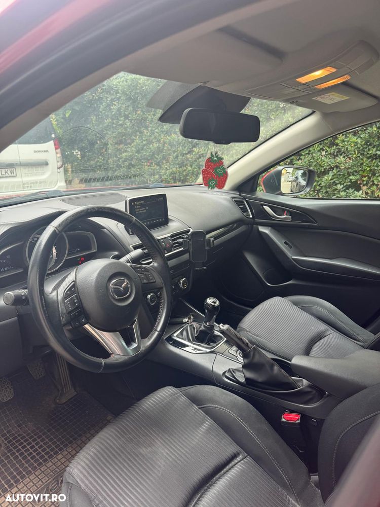 Mazda 3 G120 Attraction - 8