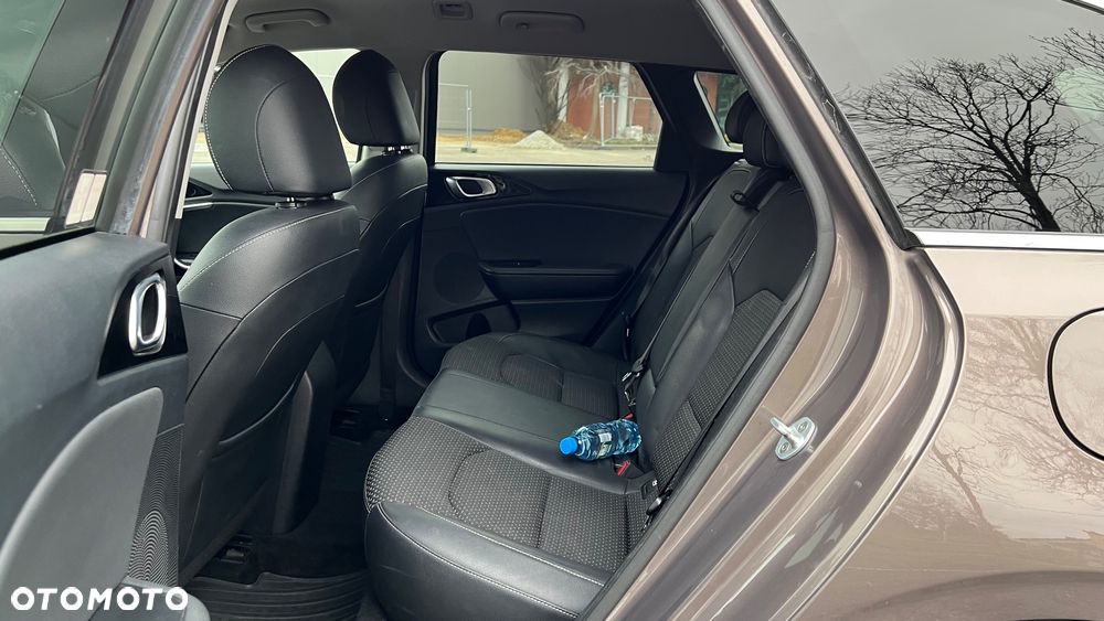 Kia Ceed 1.4 T-GDI L DCT - 10