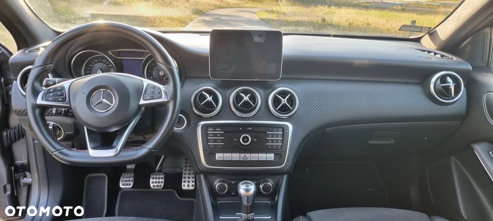 Mercedes-Benz Klasa A 180 AMG Line - 15