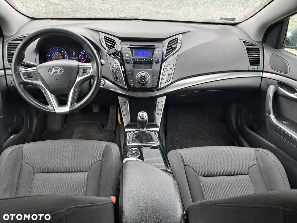 Hyundai i40 1.7 CRDi Comfort - 12