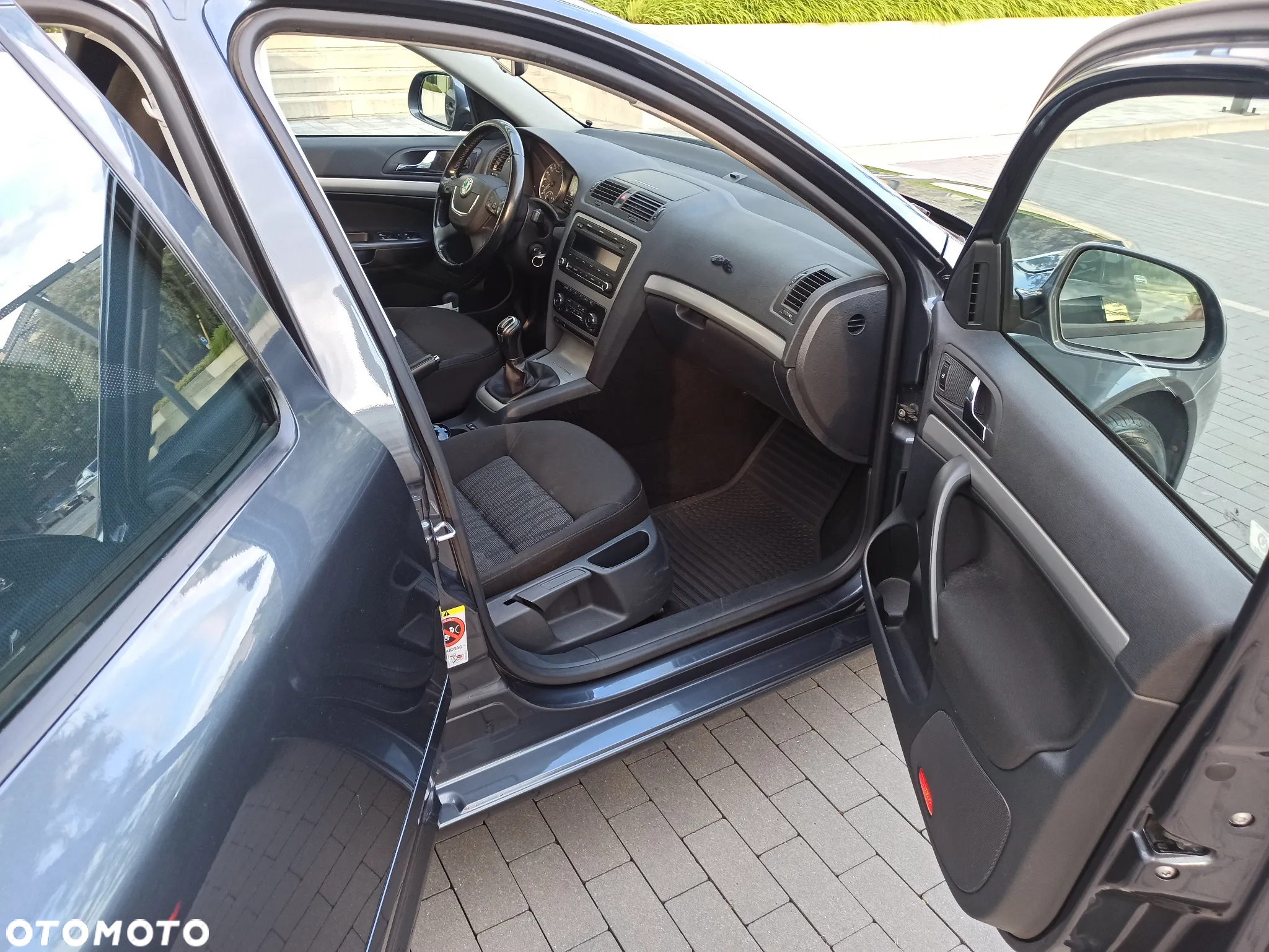Skoda Octavia 2.0 TDI DPF Elegance - 22
