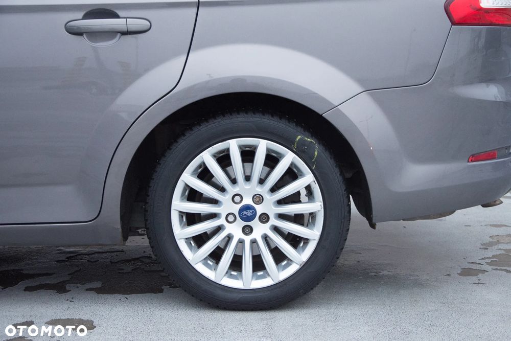 Ford Mondeo 2.0 TDCi Titanium - 12