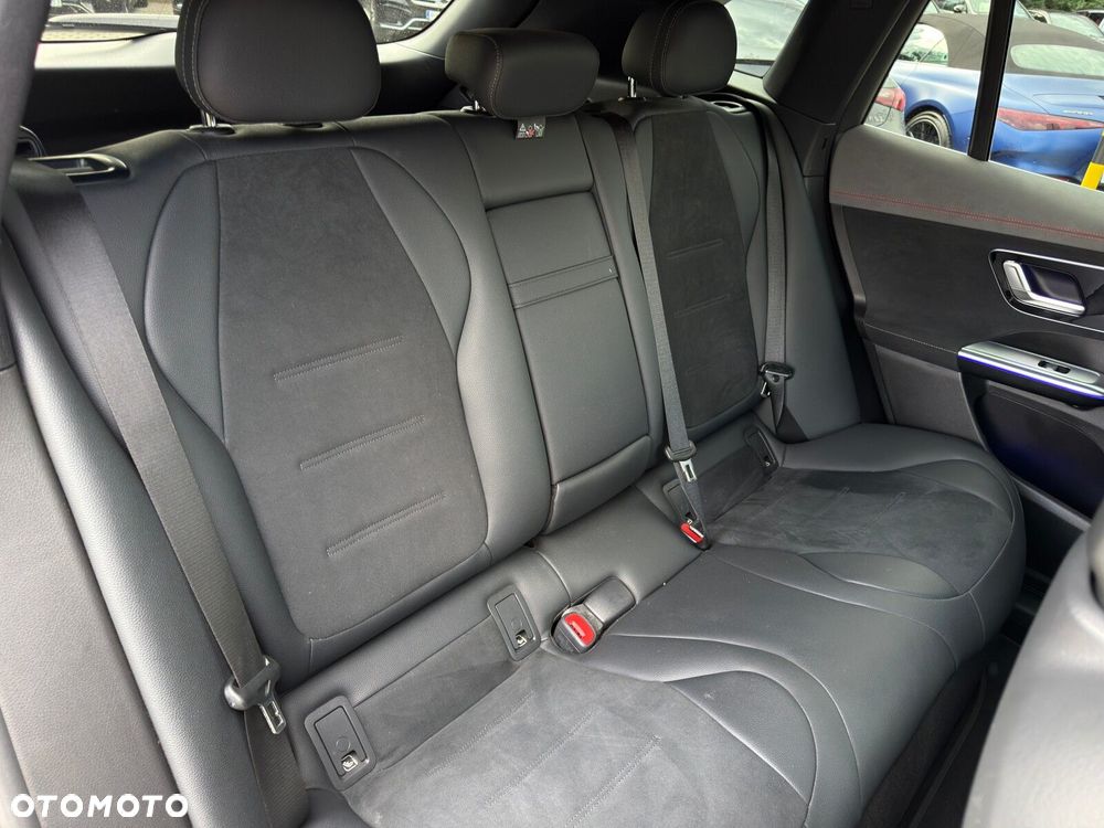Mercedes-Benz EQE 350 89kWh 4-Matic AMG Line - 30