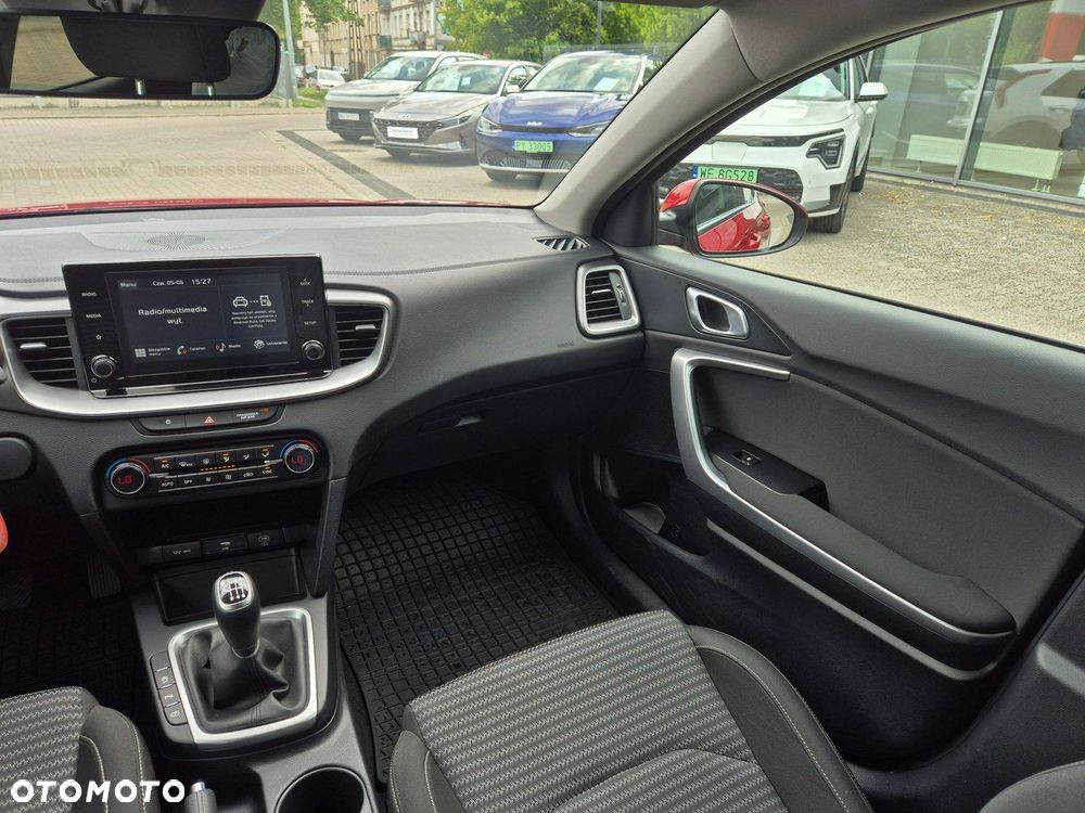 Kia XCeed - 18