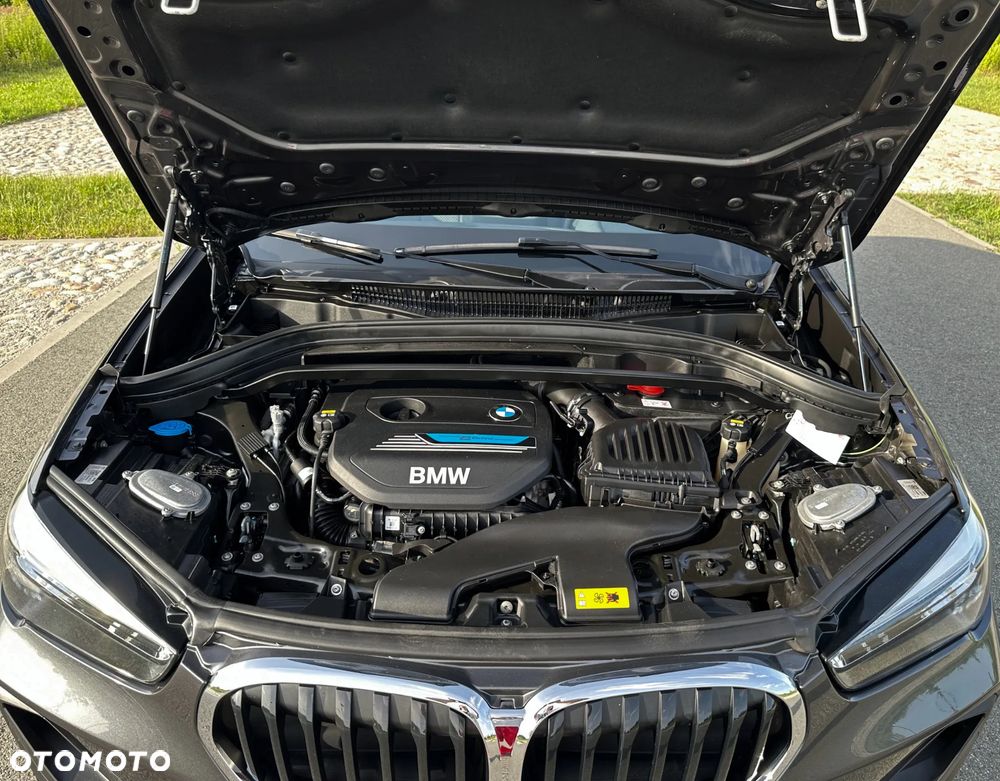 BMW X1 xDrive25e Sport Line - 11