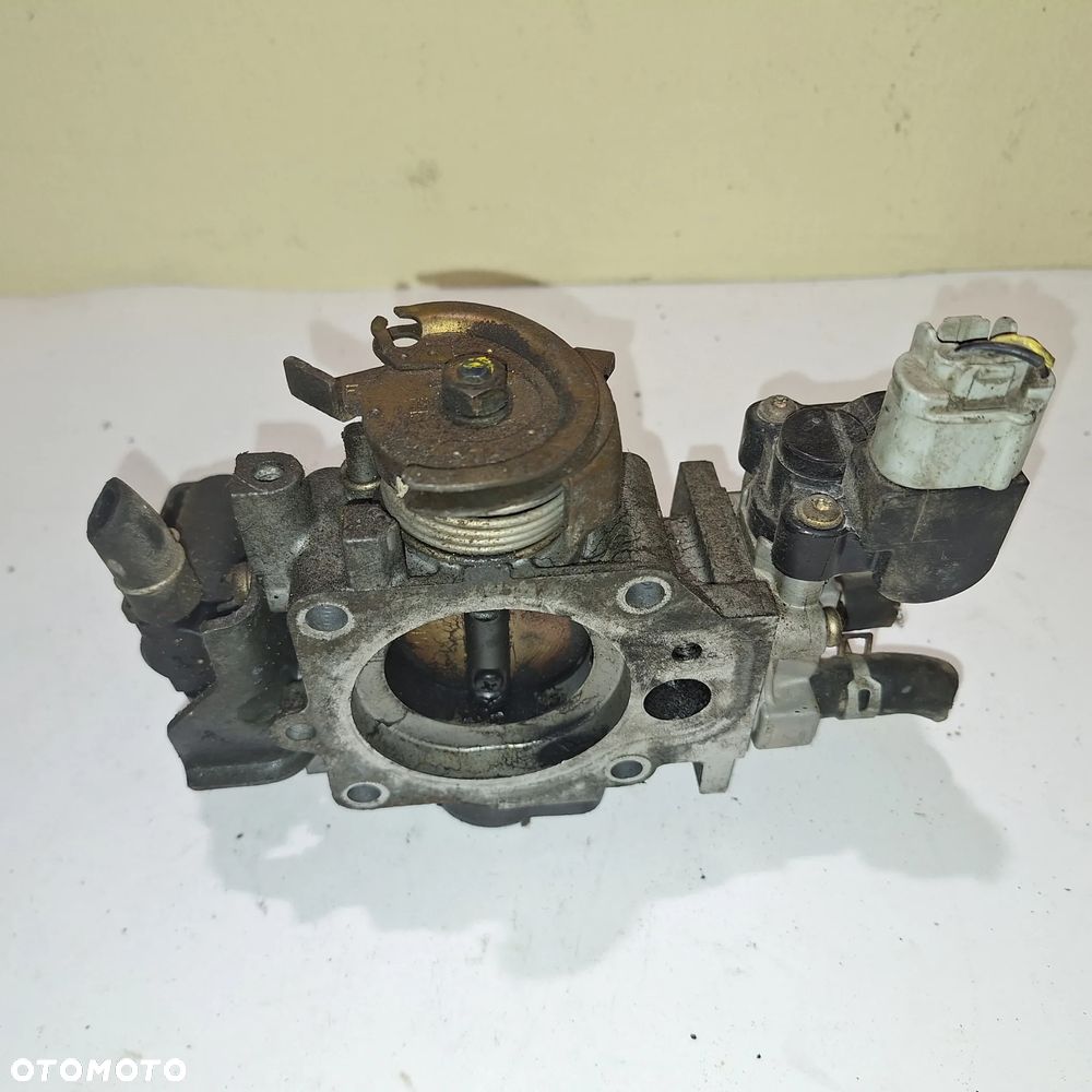 PRZEPUSTNICA SILNICZEK KROKOWY CIVIC VII 1.4 16V D14Z6 - 3