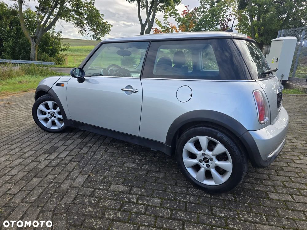 MINI ONE - 12