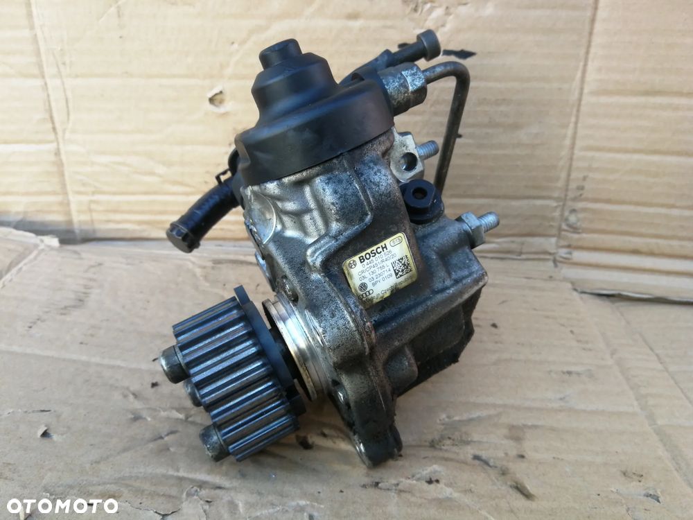 Pompa paliwa wtryskowa wysokiego ciśnienia CR 2.0 TDI 03L130755L - 2