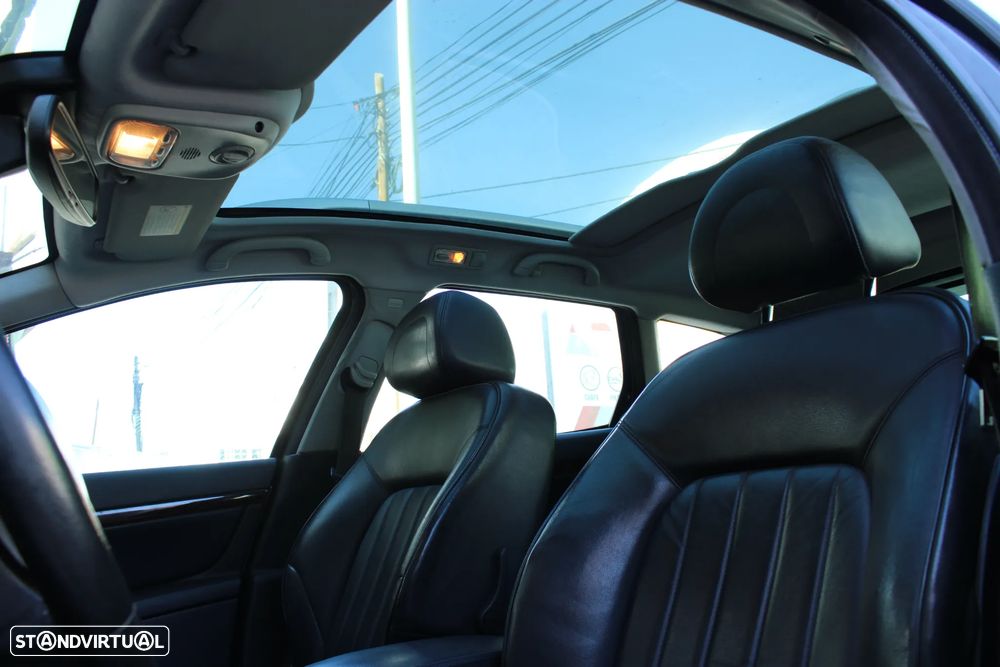 Peugeot 407 SW 1.6 HDi Premium - 6