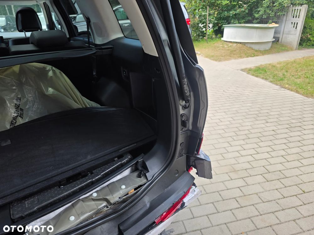 Hyundai Santa Fe 1.6 T-GDI HEV Platinum 4WD - 31