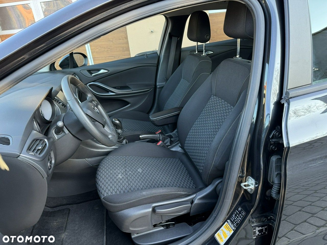 Opel Astra 1.4 Turbo Edition - 21