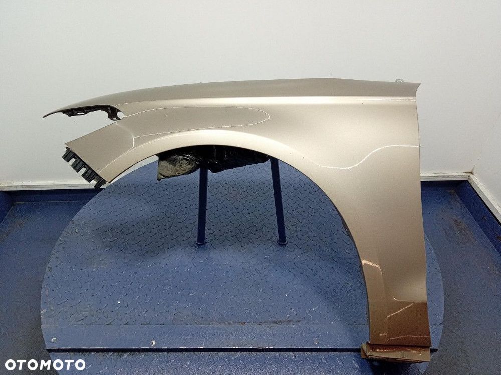 FORD MONDEO MK5 LIFT BŁOTNIK PRZÓD LEWY PRZEDNI  DIFFUSED SILVER - 1