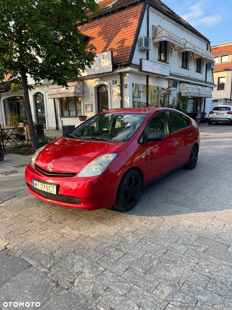 Toyota Prius 1.5 VVT-i Prestige - 1