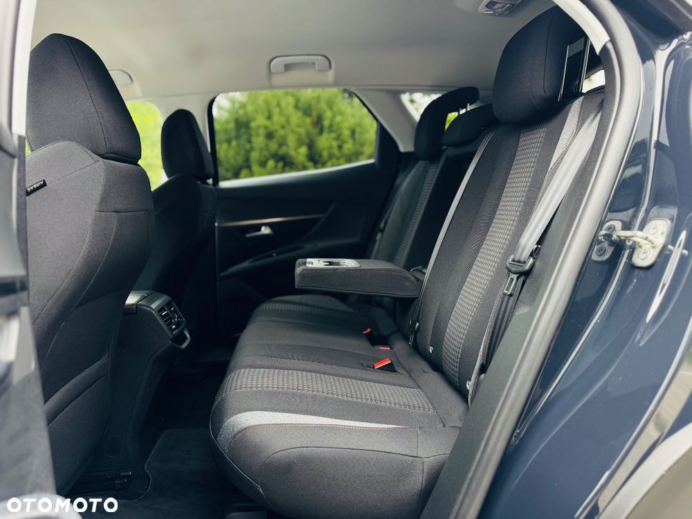 Peugeot 3008 BlueHDi 130 Stop & Start EAT8 Allure - 30
