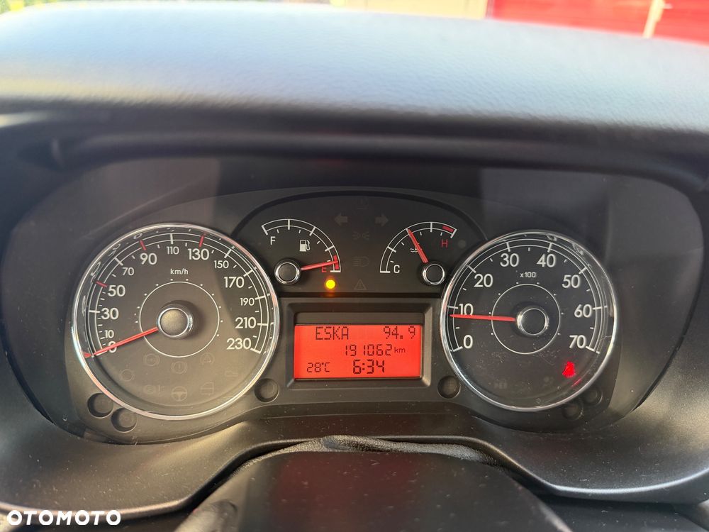 Fiat Grande Punto 1.4 8V - 32
