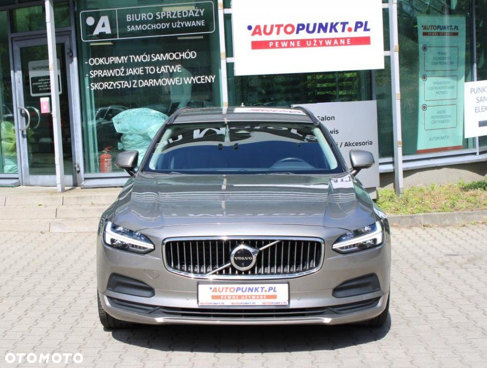 Volvo V90 - 2