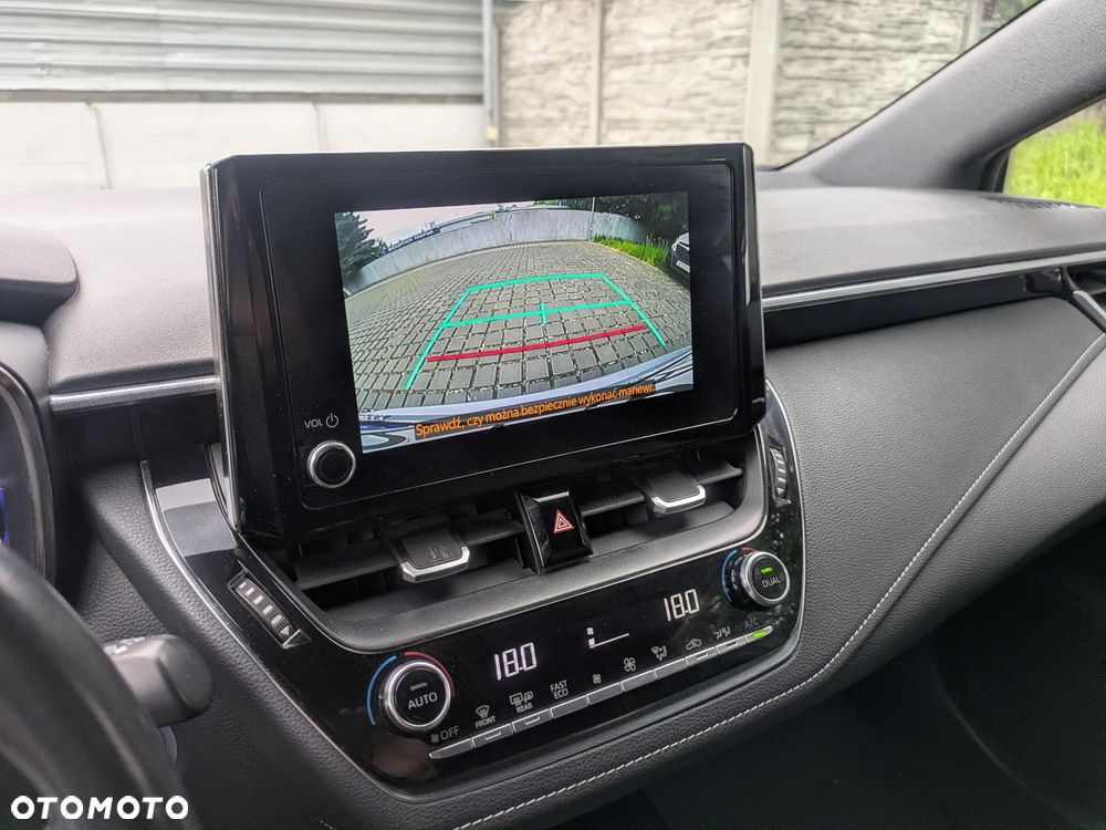 Toyota Corolla - 9