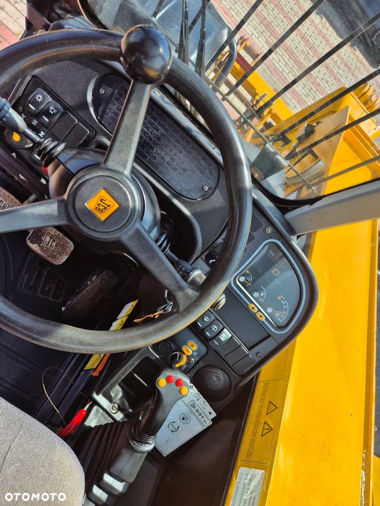 JCB 531-70 - 8