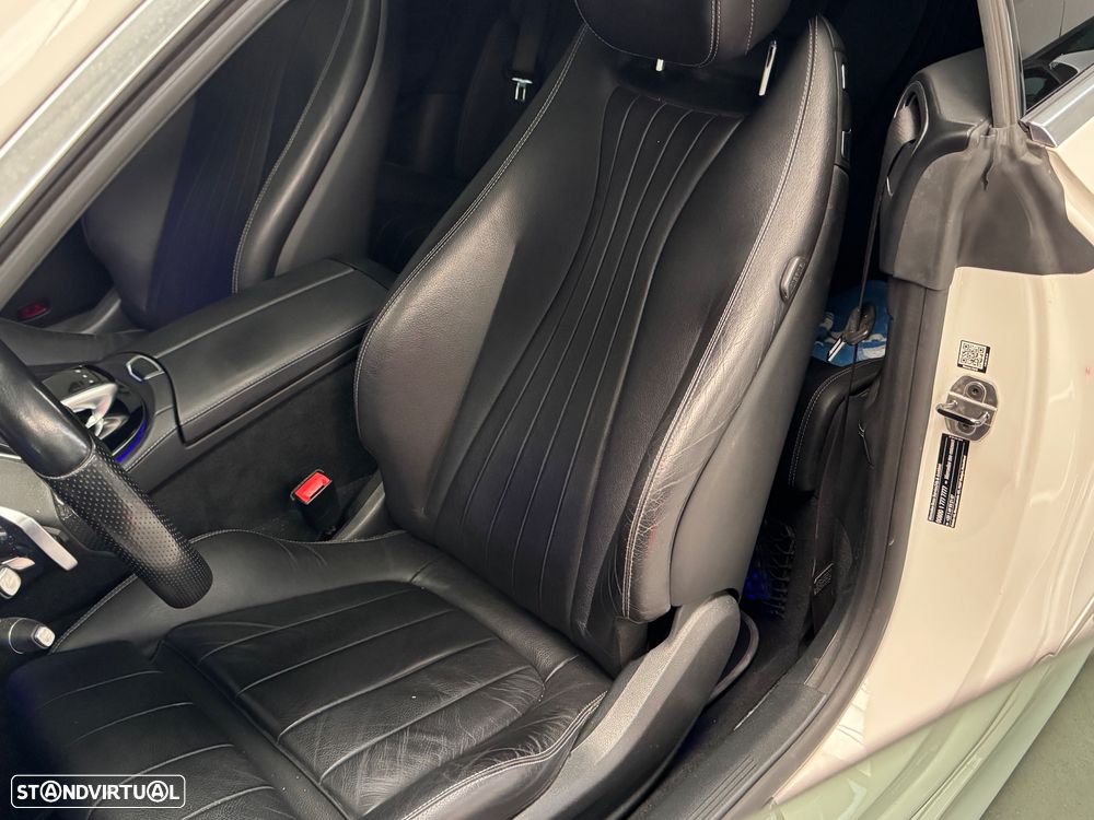 Mercedes-Benz E 220 d Coupe 9G-TRONIC AMG Line - 10