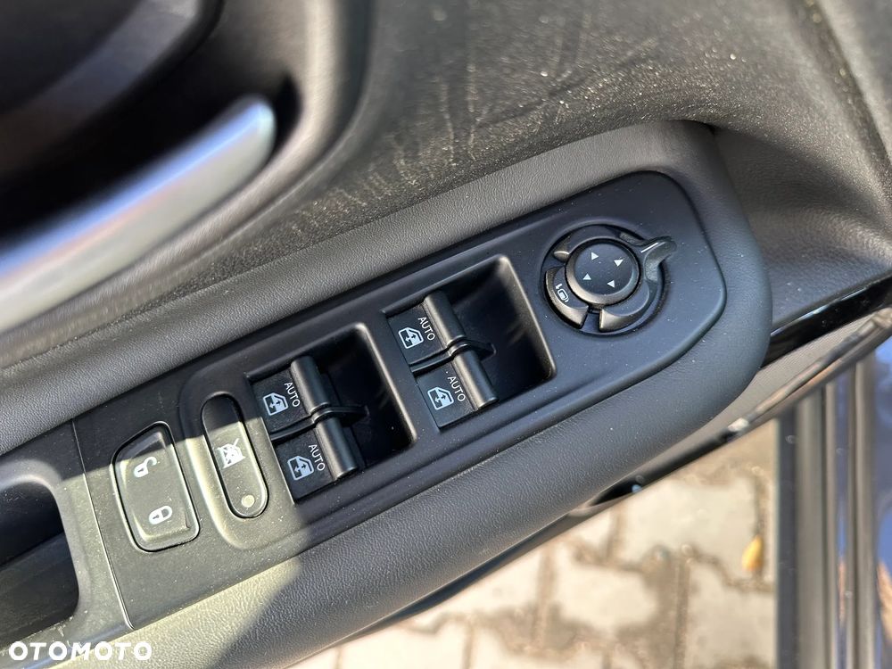 Jeep Renegade - 9