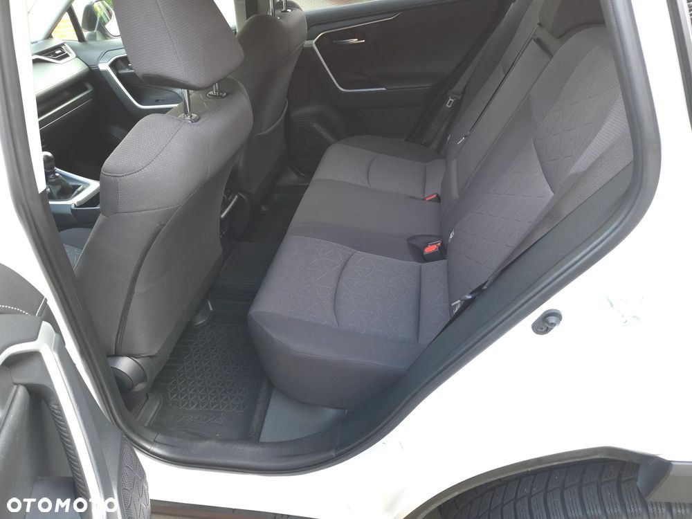 Toyota RAV4 2.0 Comfort 4x4 - 31