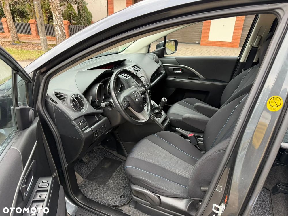 Mazda 5 - 4