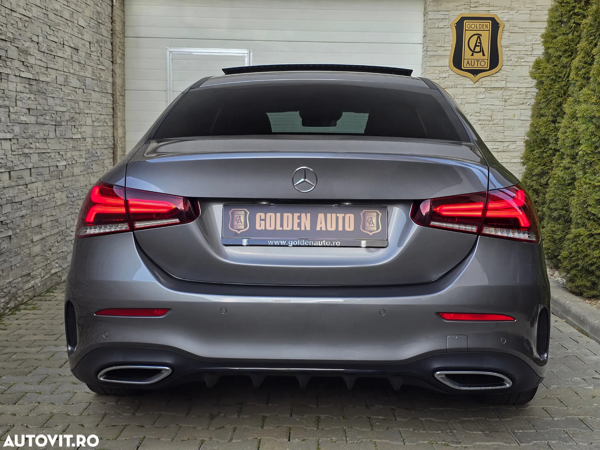 Mercedes-Benz A 250 4Matic 7G-DCT AMG Line - 19