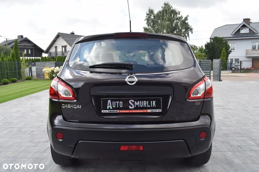 Nissan Qashqai 2.0 visia - 21