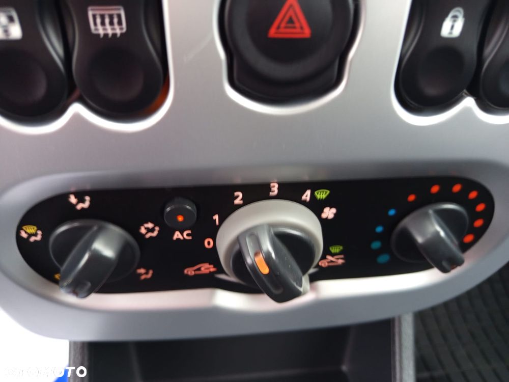 Dacia Sandero 1.4 Laureate - 8