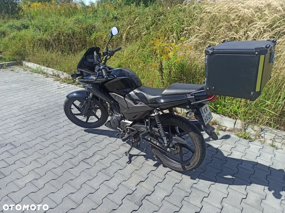 Honda CBF - 2