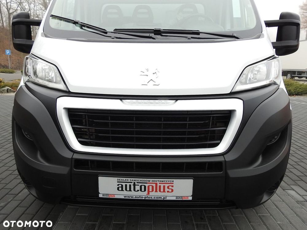 Peugeot BOXER KONTENER WINDA 8 PALET TEMPOMAT KLIMATYZACJA  140KM - 15