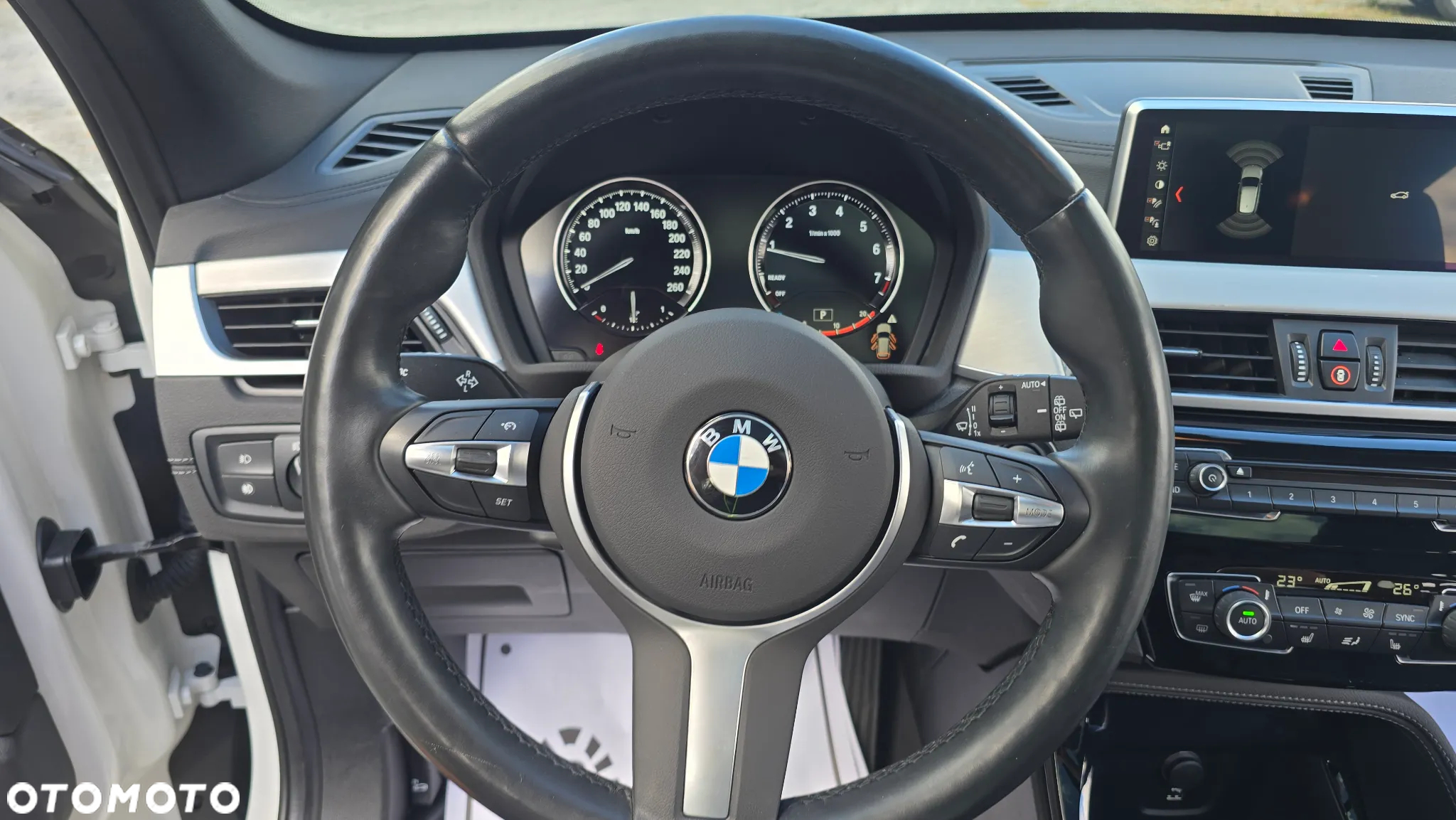 BMW X1 - 25