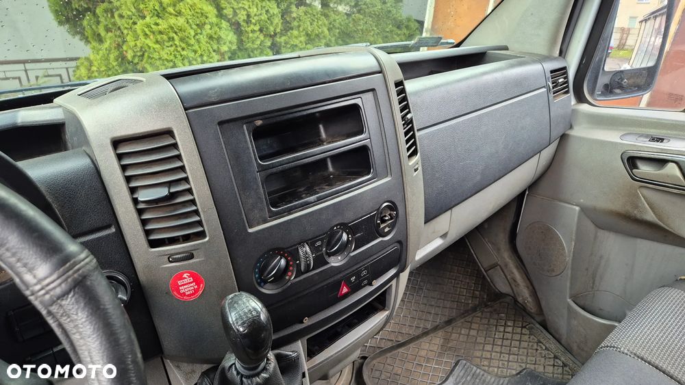 Mercedes-Benz SPRINTER - 9