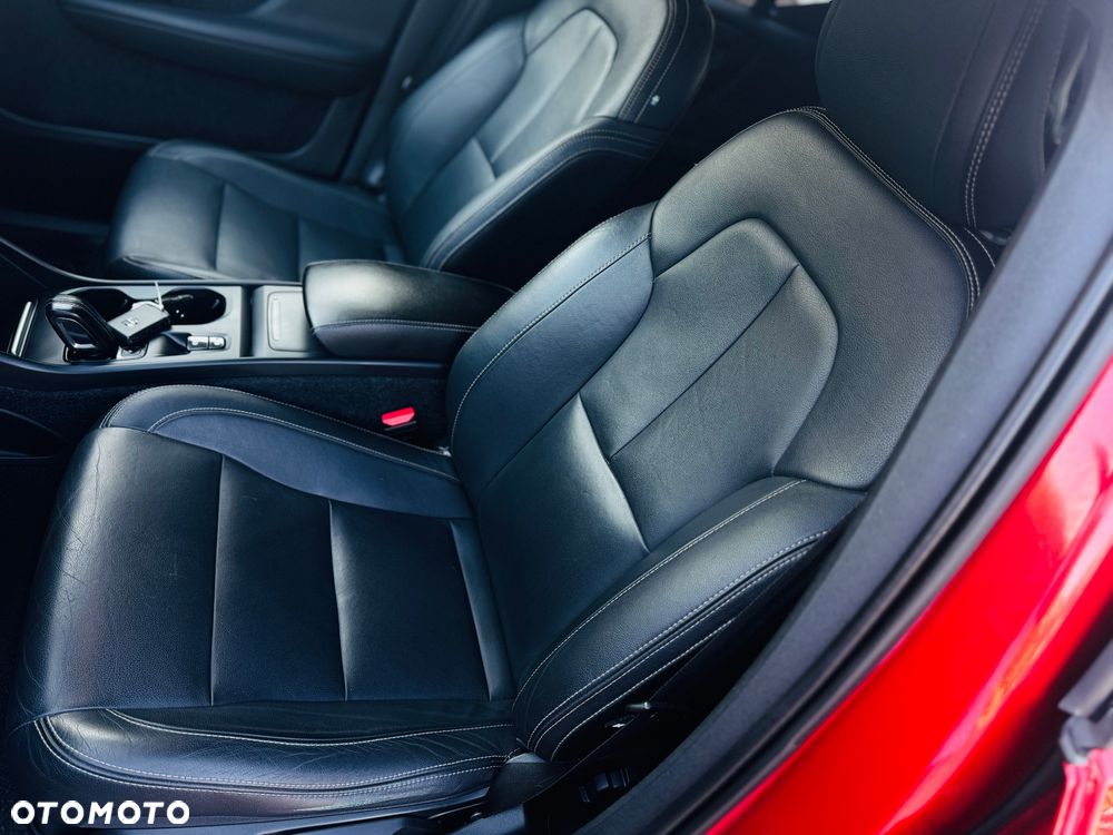 Volvo XC 40 D4 AWD Geartronic Inscription - 6