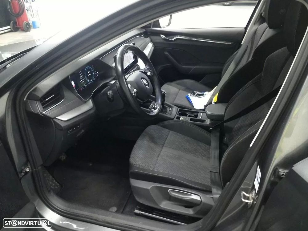 Skoda Octavia Break 2.0 TDI Style - 6