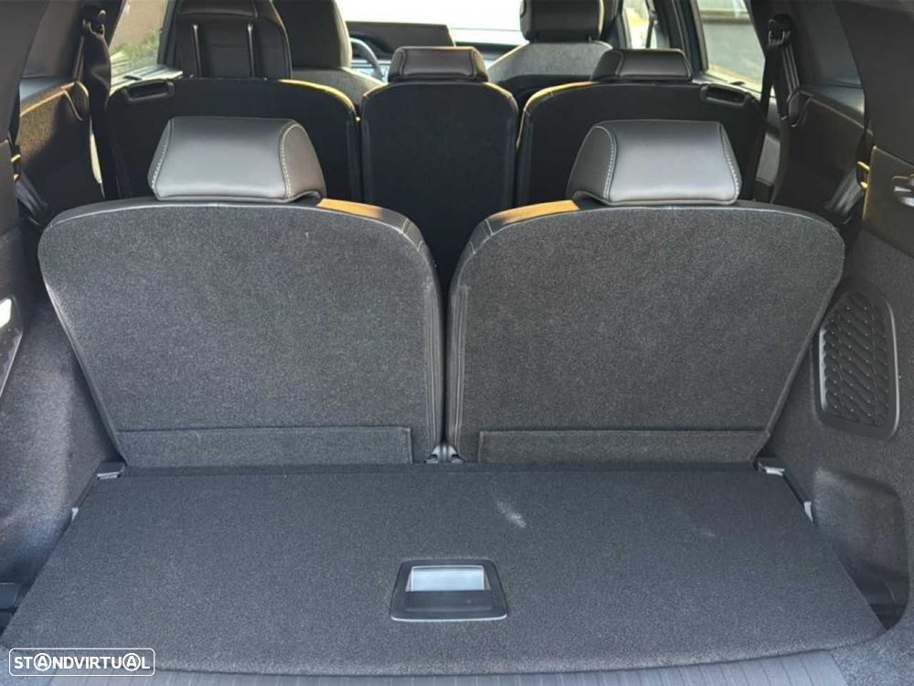 Peugeot 5008 - 14
