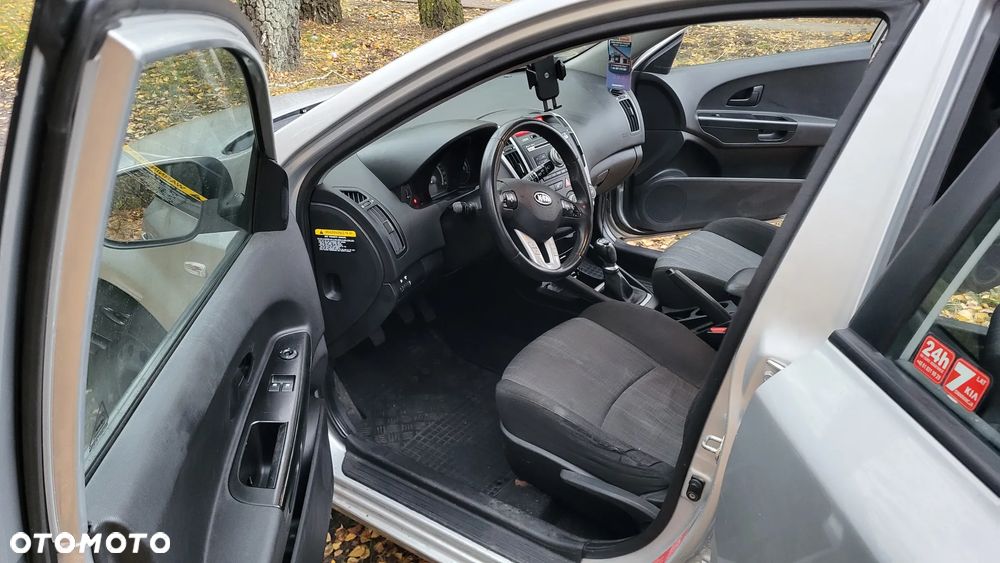 Kia Ceed Cee'd 1.6 Crdi M - 13