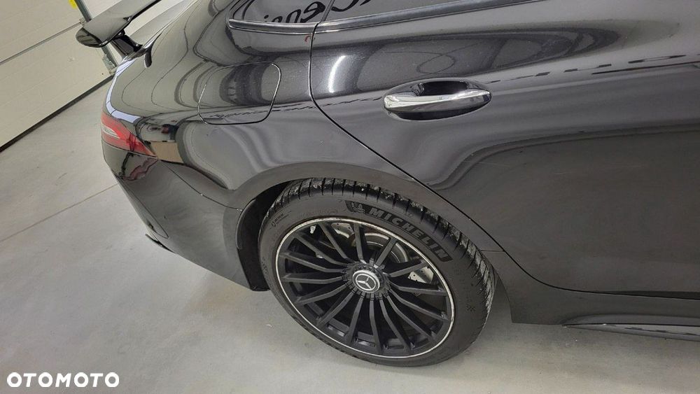 Mercedes-Benz AMG GT - 5