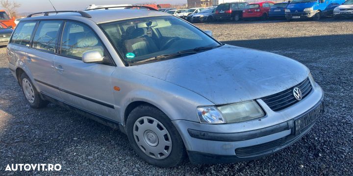 Ansamblu stergatoare parbriz volan pe stanga Volkswagen VW Passat B5 - 5