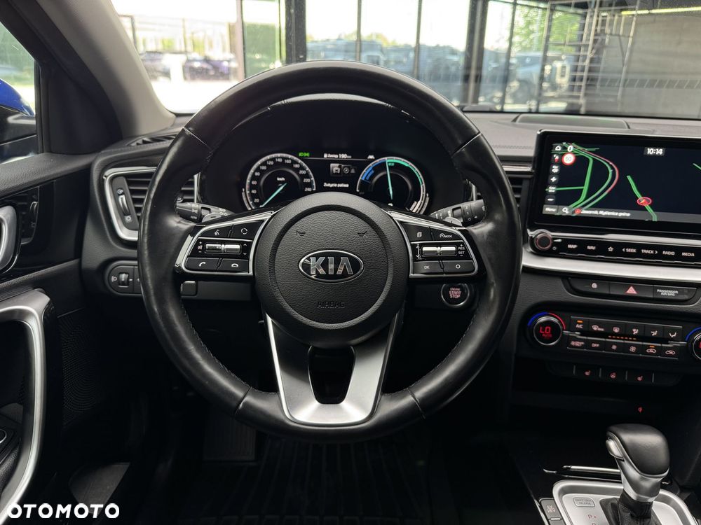 Kia Ceed 1.6 GDI PHEV L Business Line DCT - 17