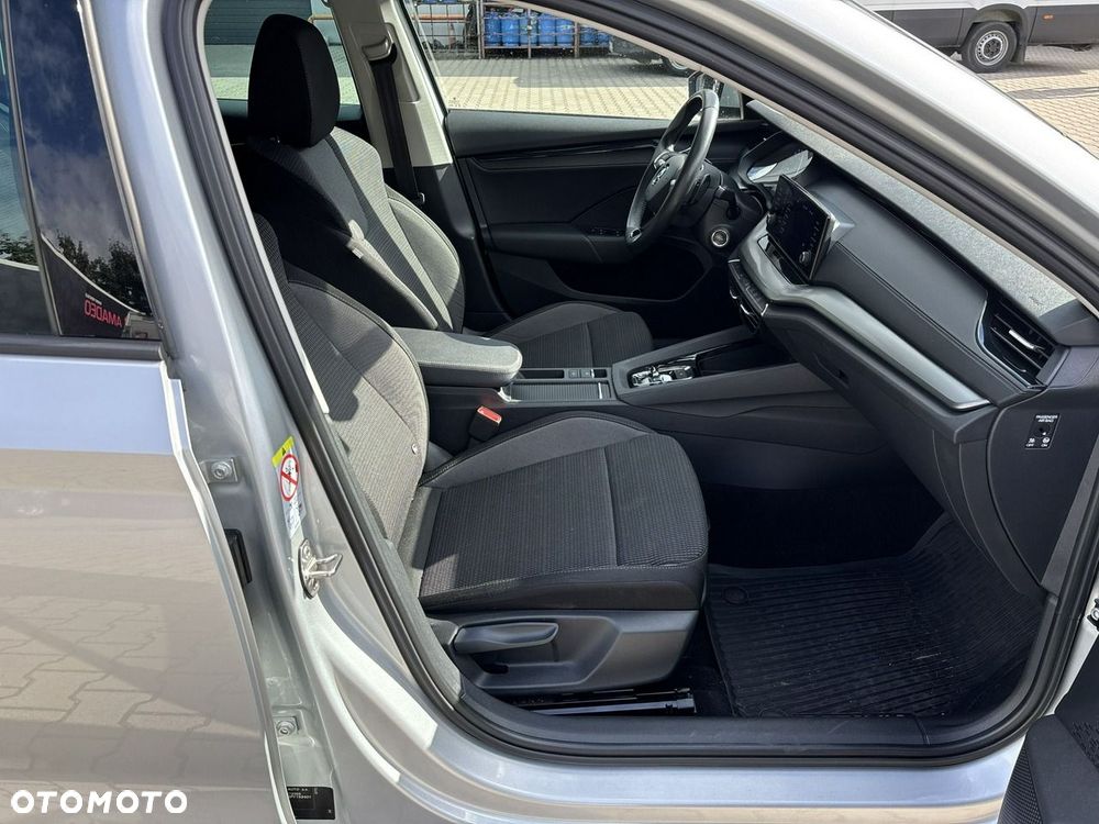 Skoda Octavia 2.0 TDI Ambition DSG - 15
