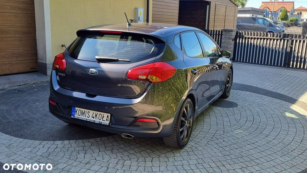 Kia Ceed - 6