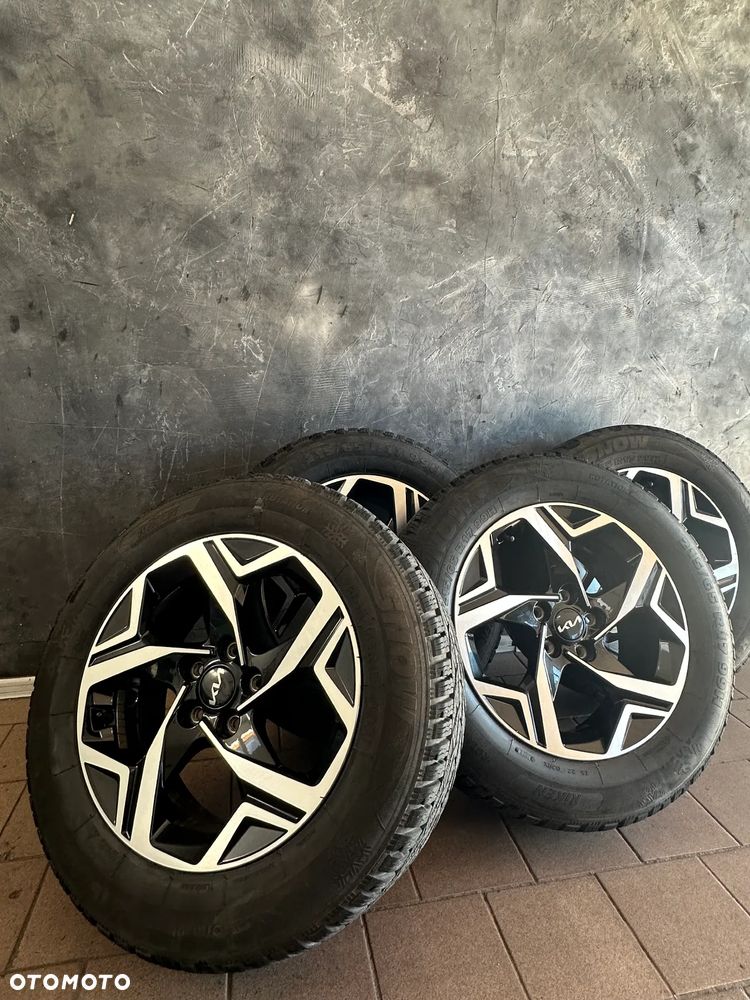 Kia Sportage 1.6 T-GDI Business Line 2WD - 17