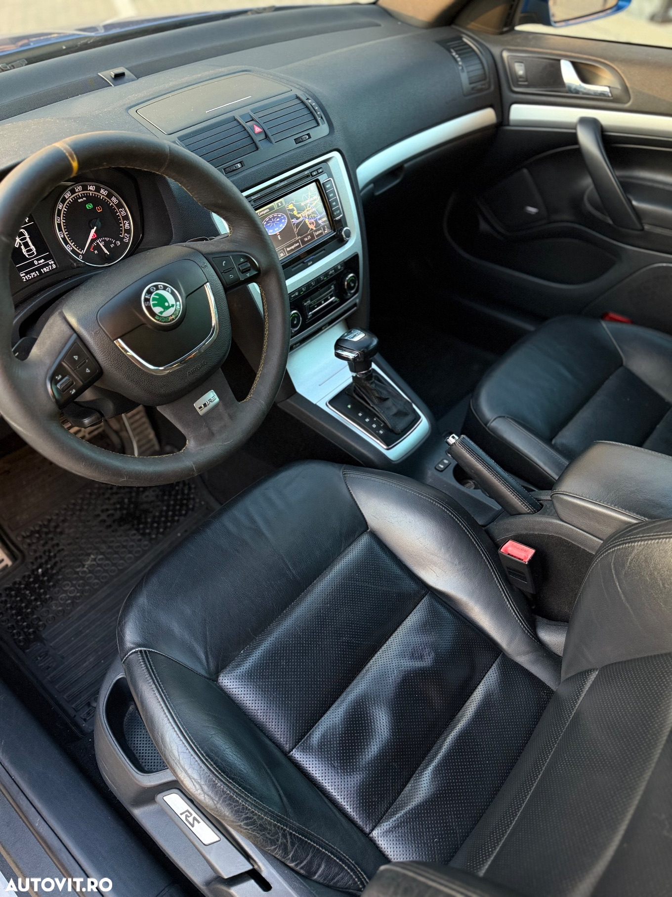 Skoda Octavia Combi 2.0 TDI RS DSG - 5