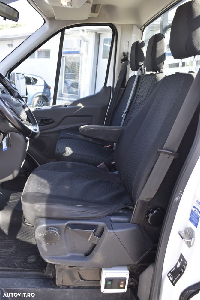 Ford Transit - 40