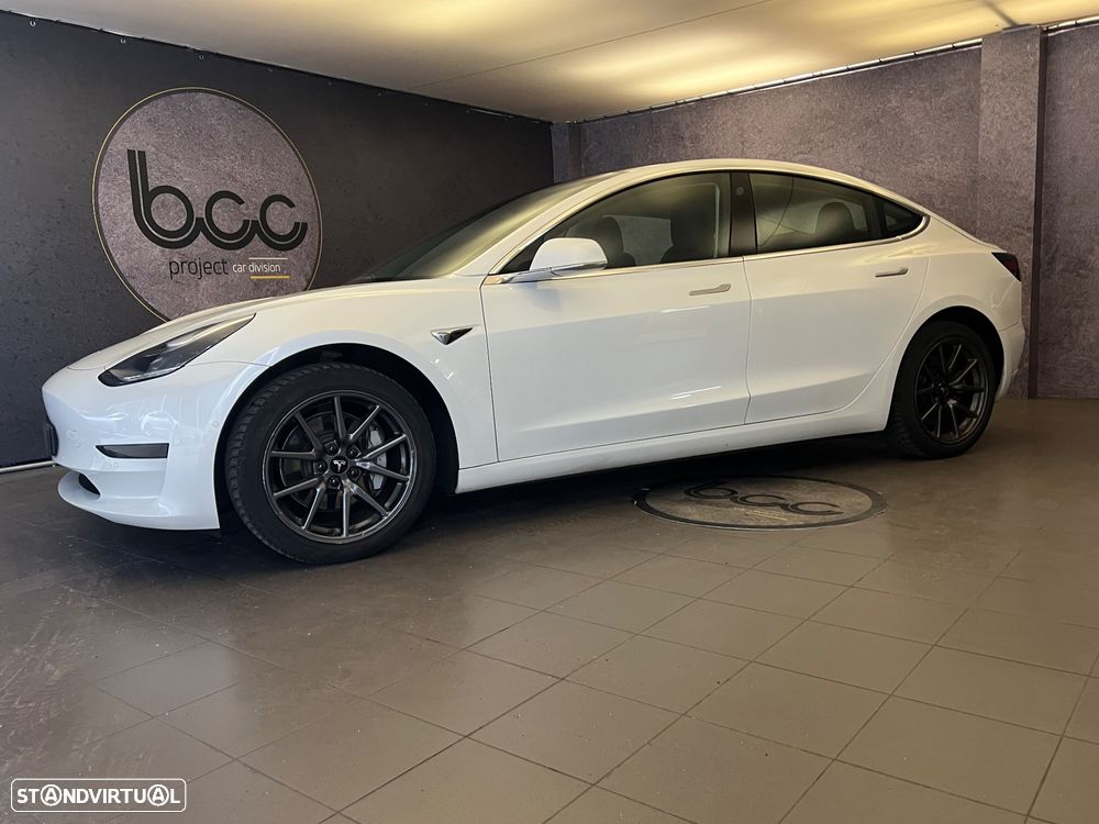 Tesla Model 3 Standard Range Plus RWD - 5