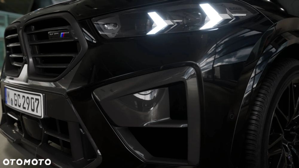 BMW X6M - 10