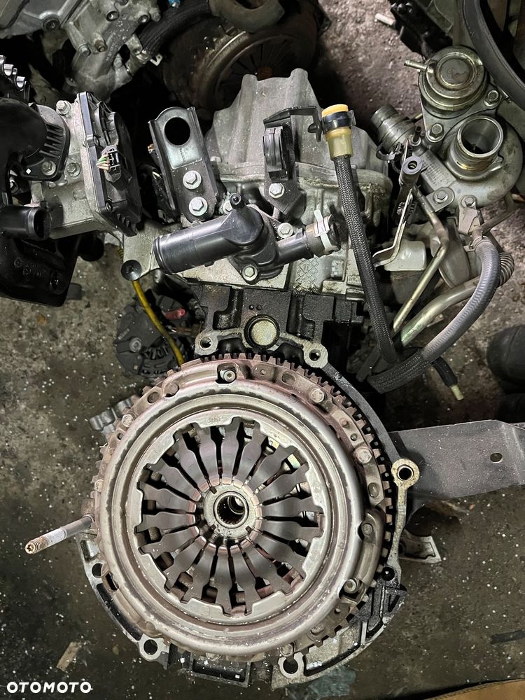 Silnik słupek D4F784 1.2 TCE TURBO Renault Clio III Modus - 4