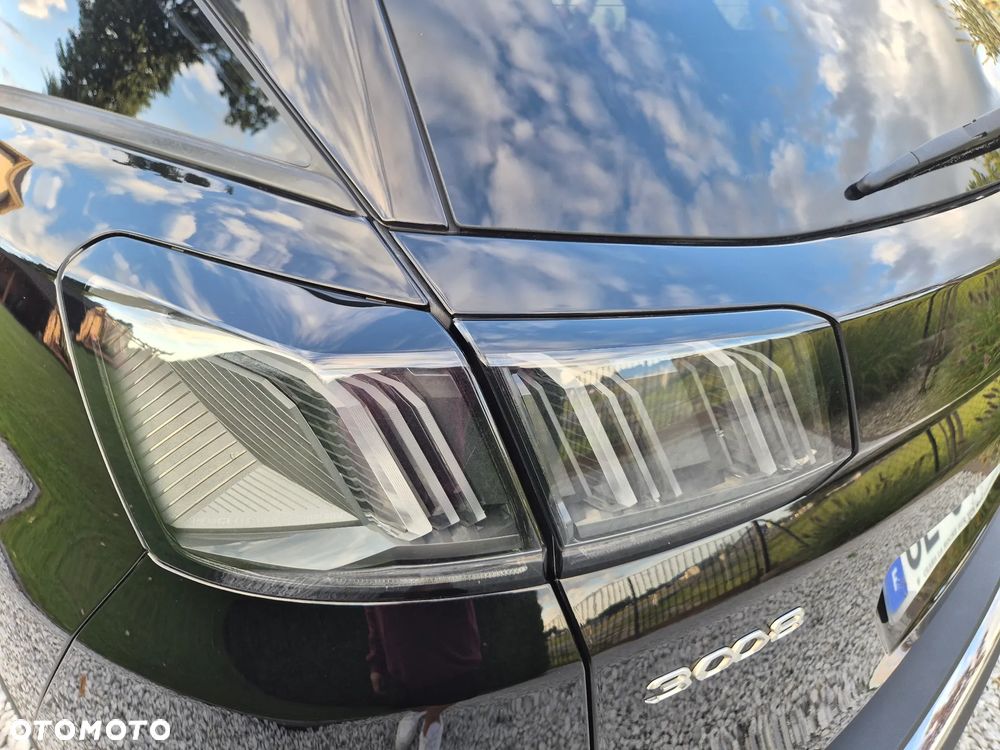 Peugeot 3008 1.6 PureTech Hybrid PHEV Allure Pack S&S EAT8 - 20