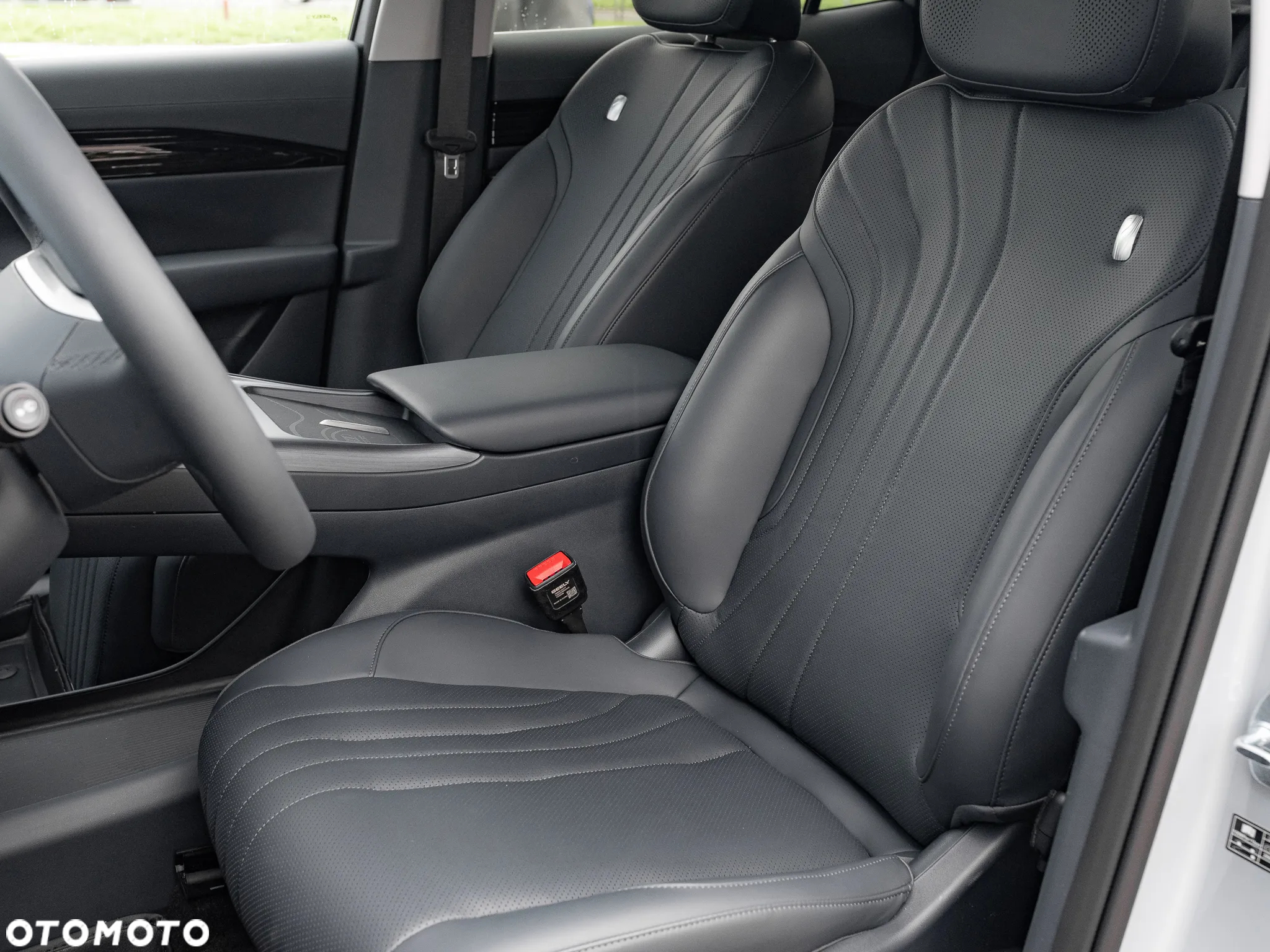 Geely EX5 - 13